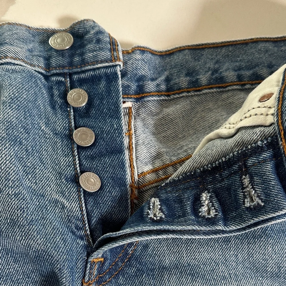 Levi’s Women's Distressed Denim Shorts - Blue